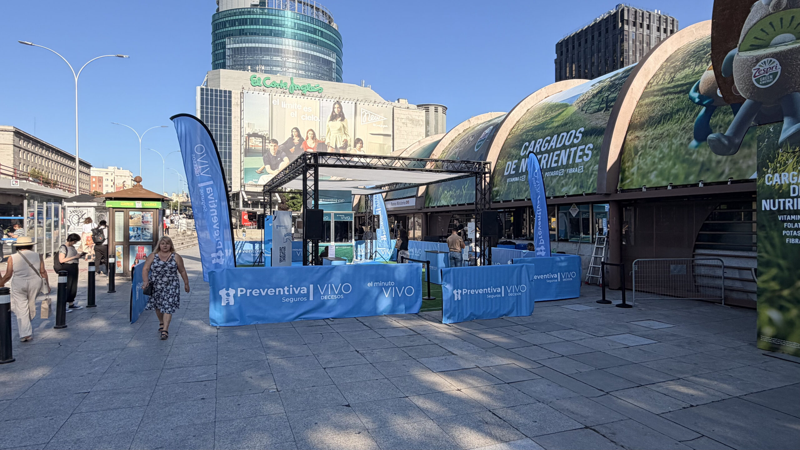 Eventos montajes impresión e instalación Preventiva Seguros